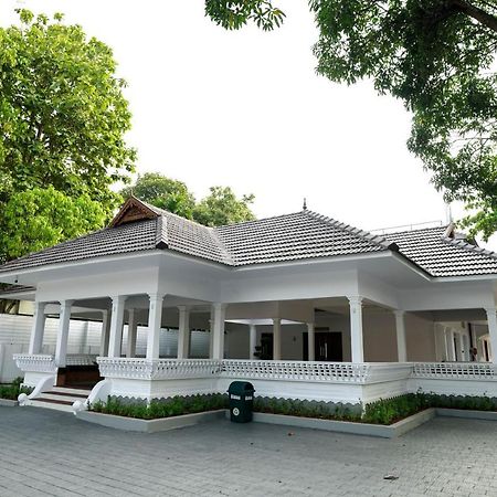 Hotel Heritage Plaza Kottayam Luaran gambar
