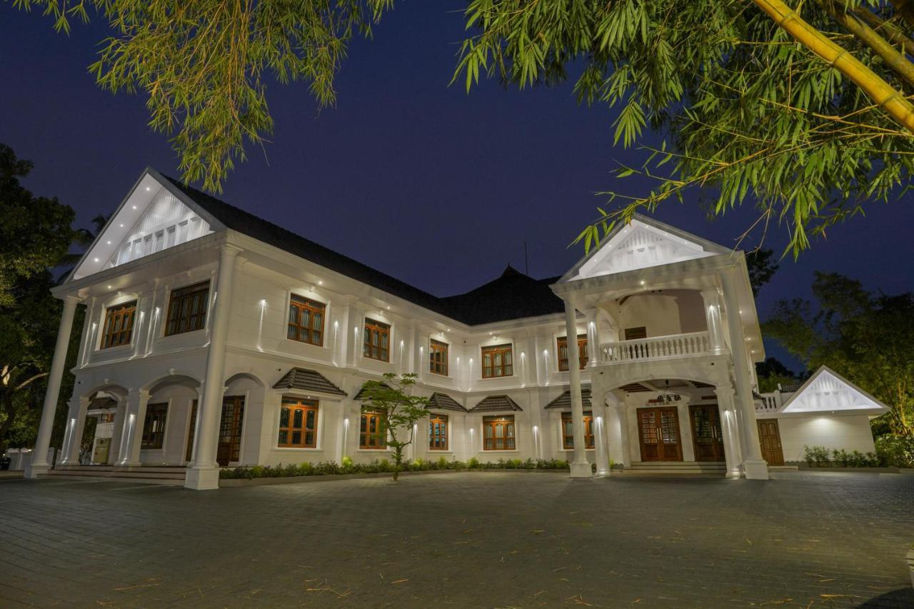 Hotel Heritage Plaza Kottayam Luaran gambar