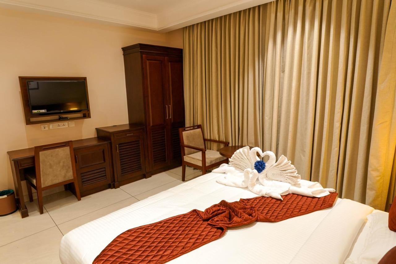 Hotel Heritage Plaza Kottayam Luaran gambar