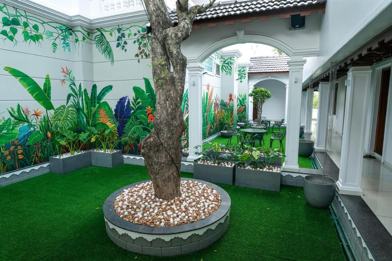 Hotel Heritage Plaza Kottayam Luaran gambar